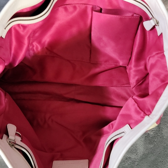 Rare Coach Suede Handbag - Picture 6 of 8